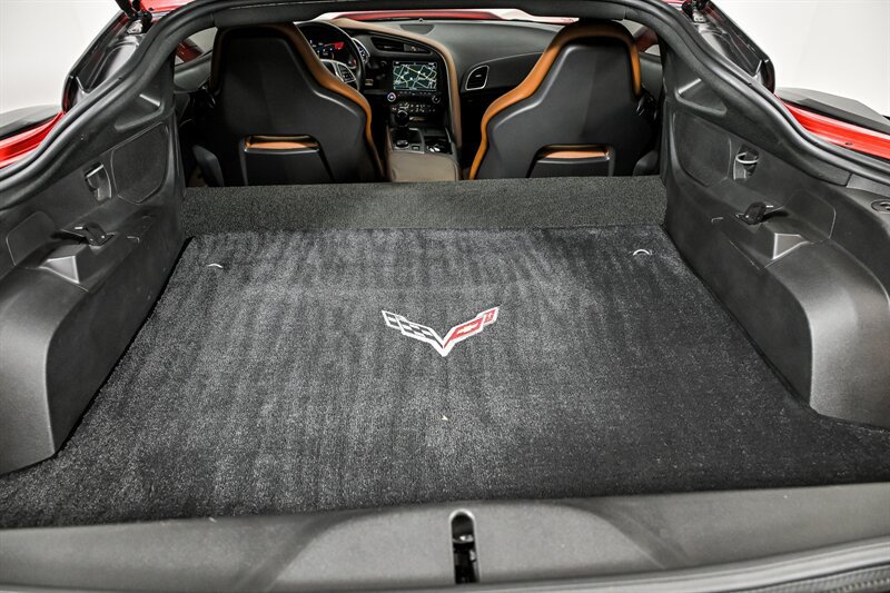 Used 2016 Chevrolet Corvette Z06 w/ 2LZ Preferred Equipment Group RWD image 11