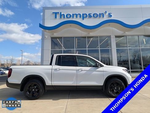 Certified 2025 Honda Ridgeline Black Edition image 2
