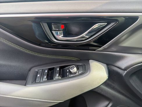 Certified 2025 Subaru Outback Onyx Edition image 12