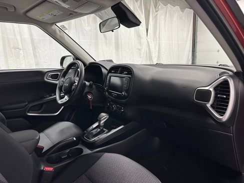 Used 2024 Kia Soul LX w/ Option Group 015 image 55