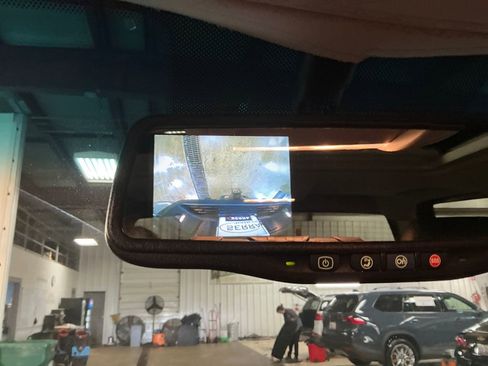 Used 2013 GMC Sierra 2500 Denali w/ Suspension Package, Off-Road image 24