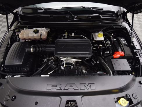 Used 2025 RAM 1500 Big Horn AWD/4WD image 28