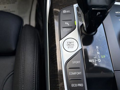 Used 2021 BMW 330i xDrive Sedan w/ Premium Package image 24