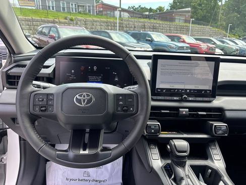 Used 2026 Toyota RAV4 XLE Premium AWD/4WD image 14
