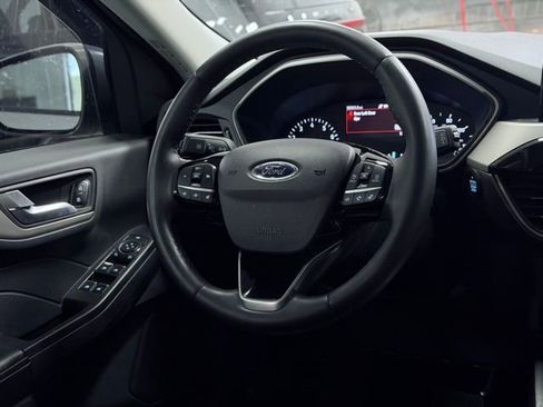 Used 2022 Ford Escape SEL FWD image 23