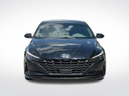 Used 2022 Hyundai Elantra SEL w/ Convenience Package FWD image 10