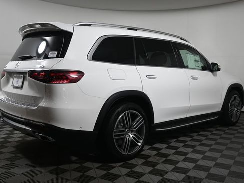 New 2026 Mercedes-Benz GLS 450 4MATIC image 7