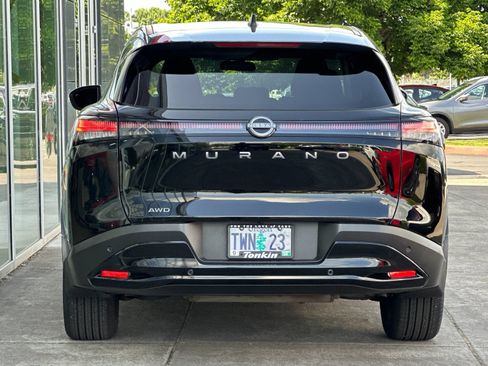 Used 2025 Nissan Murano SV AWD/4WD image 4