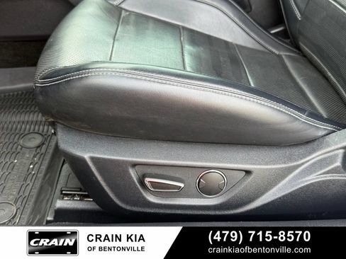 Used 2017 Ford Mustang GT Premium w/ Equipment Group 401A RWD image 19