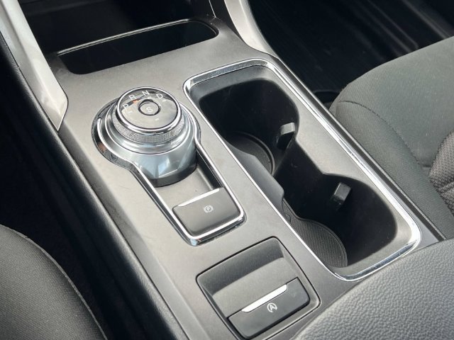 Used 2018 Ford Fusion SE w/ Fusion SE Technology Package FWD image 24