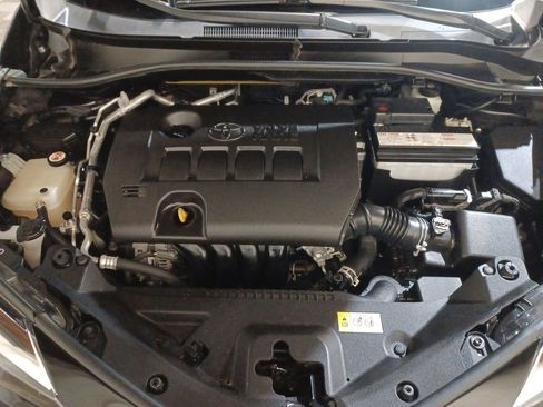 Used 2021 Toyota C-HR LE image 17