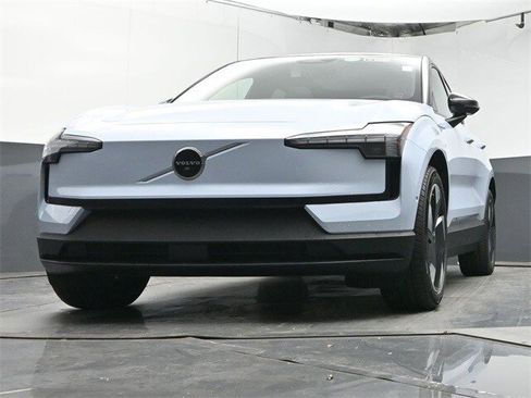 New 2025 Volvo EX30 Ultra w/ Climate Package image 30