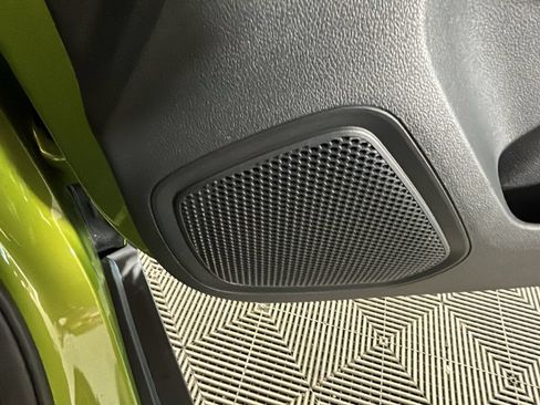 Certified 2023 Hyundai Venue SEL FWD image 36
