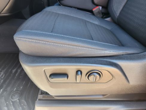 Used 2019 Chevrolet Silverado 1500 LT w/ All-Star Edition AWD/4WD image 10