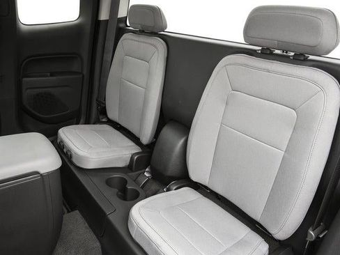 Used 2018 GMC Canyon 4x4 Extended Cab w/ Convenience Package image 15