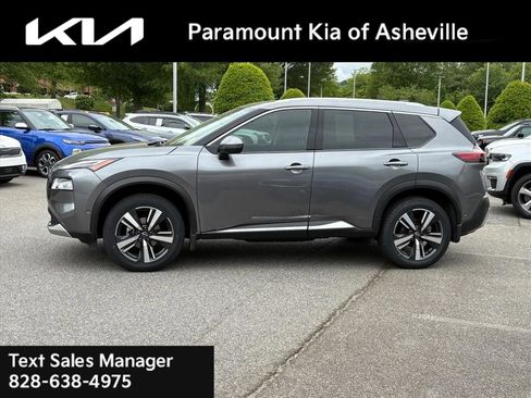 Used 2023 Nissan Rogue Platinum w/ Platinum Premium Package AWD/4WD image 3