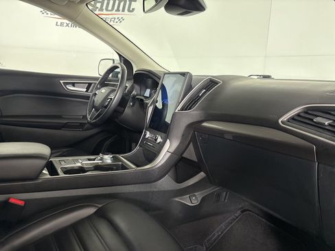 Used 2024 Ford Edge SEL image 28