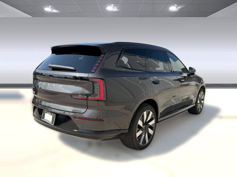 Used 2025 Volvo EX90 Plus AWD/4WD image 9