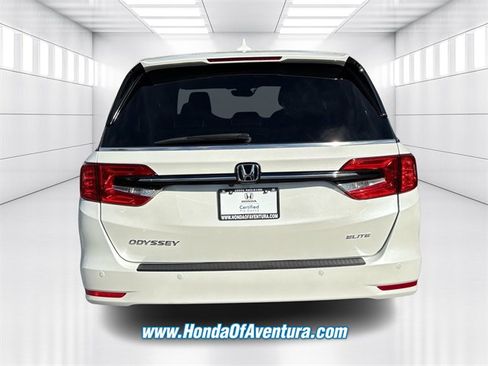 Certified 2022 Honda Odyssey Elite image 5