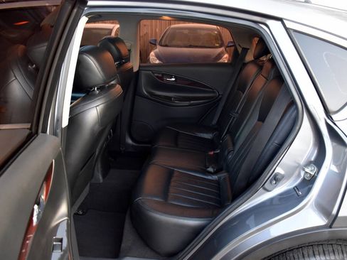 Used 2017 INFINITI QX50 AWD w/ Premium Plus Package image 15