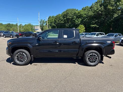 Certified 2026 Toyota Tacoma TRD Sport w/ TRD Sport Premium Package AWD/4WD image 3