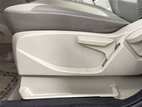 Used 2013 Ford Escape SE image 23