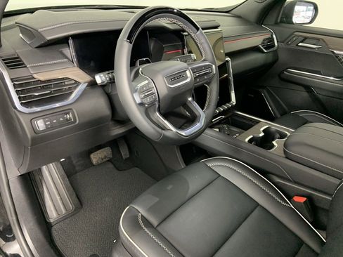 Used 2026 GMC Acadia Denali w/ Super Cruise Package image 33