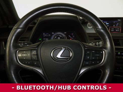 Used 2020 Lexus UX 250h w/ Premium Package image 12