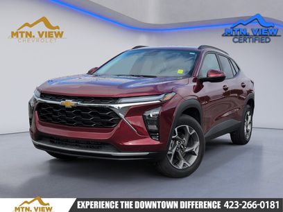 Used 2025 Chevrolet Trax LT