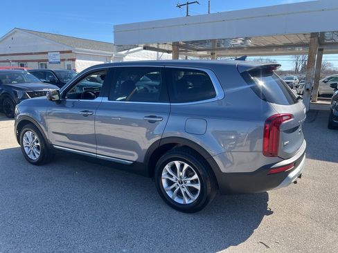 Used 2022 Kia Telluride LX image 47