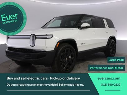 Used 2025 Rivian R1S Adventure
