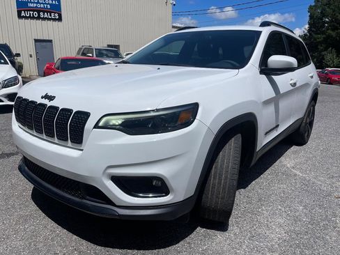 Used 2020 Jeep Cherokee Latitude Plus image 6