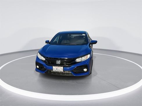 Used 2018 Honda Civic EX image 4