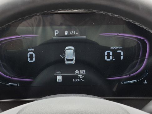 Used 2025 Kia Sportage EX FWD image 22