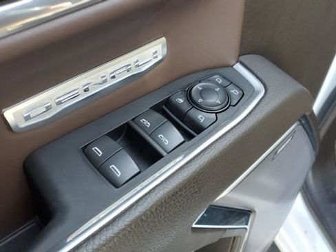 Used 2023 GMC Sierra 1500 Denali image 9