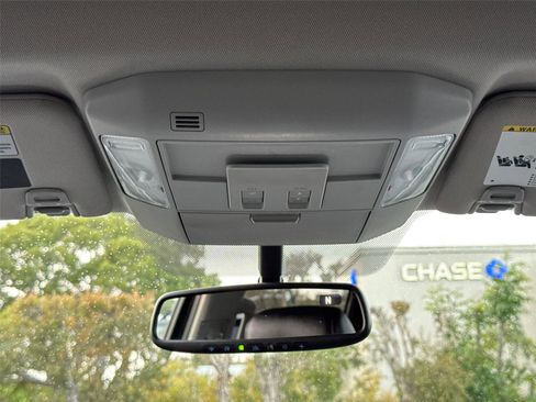 Used 2016 Toyota Tundra Limited w/ Exterior Package image 24