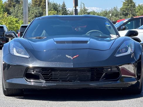 Used 2018 Chevrolet Corvette Z06 RWD image 10