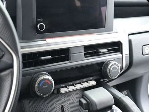 Used 2025 Toyota 4Runner SR5 image 18