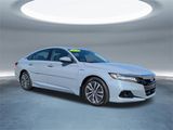 Used 2021 Honda Accord Touring image 2