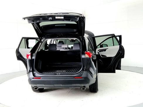Certified 2024 Toyota RAV4 XLE w/ Convenience Package AWD/4WD image 11