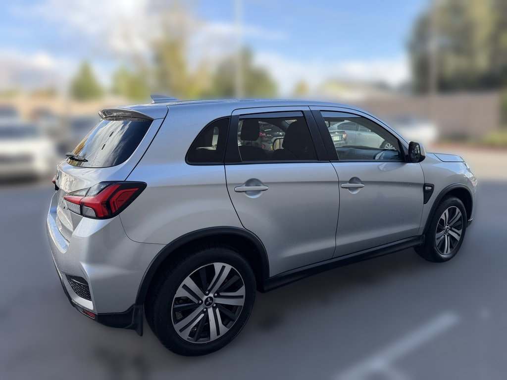 Used 2024 Mitsubishi Outlander Sport ES AWD/4WD image 4