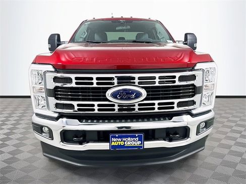 New 2026 Ford F250 XLT w/ FX4 Off-Road Package image 2