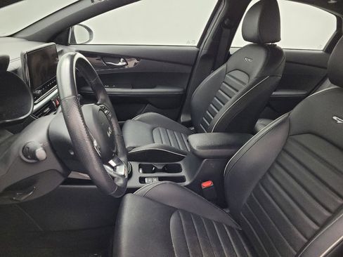 Used 2024 Kia Forte GT-Line w/ GT-Line Premium Package image 17