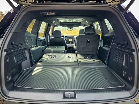 New 2026 GMC Acadia AT4 image 36