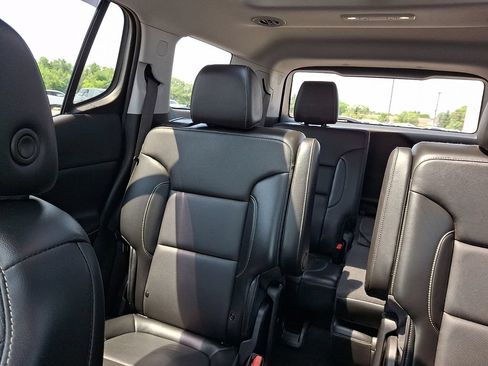 Used 2021 GMC Acadia SLT w/ Preferred Package AWD/4WD image 19
