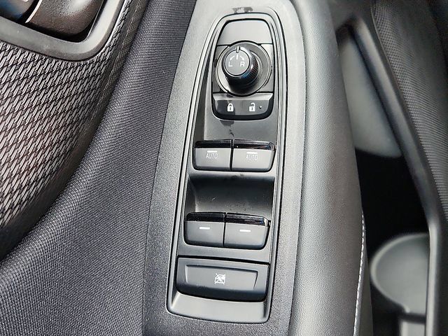 Certified 2025 Subaru Outback AWD/4WD image 19