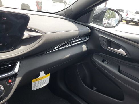 New 2026 Buick Envista Sport Touring w/ Convenience I Package FWD image 25