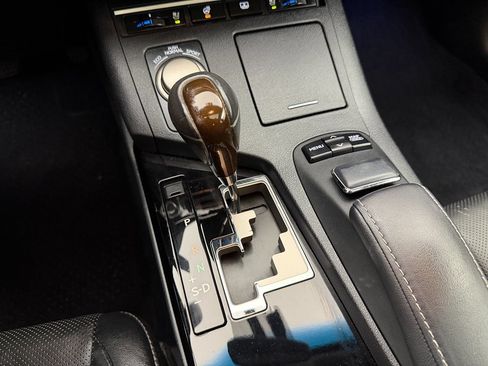Used 2013 Lexus ES 350 w/ Luxury Pkg FWD image 25