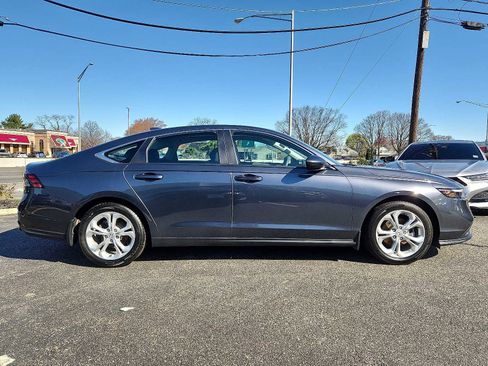 Used 2023 Honda Accord LX image 7