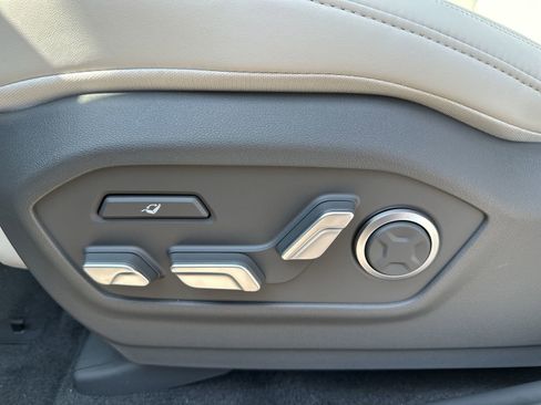 Used 2026 Hyundai Santa Fe Calligraphy image 15